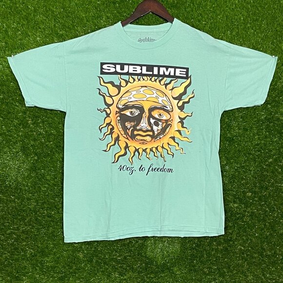 Sublime 40 Ounce to Freedom Rock T-shirt size Medium - Picture 1 of 5